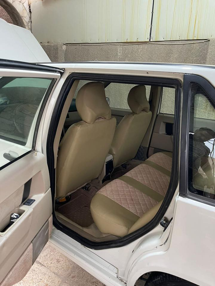 سلام عليكم فالفو موديل 1993 رقم بغداد كير ميكنه جدد حداديه جديده تخم تاير جدد مداور ثاني يوم سياره كله على البلاد نقطه صبغ مابيه ميكنه 5 سلندر .. السعر 57 وبيه مجال
***********.
..***********
