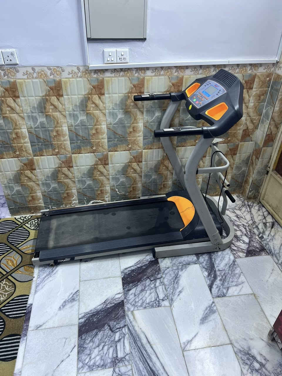 السلام عليكم جري جديد البيع ب200 وبي مجال مكاني بابل ***********
