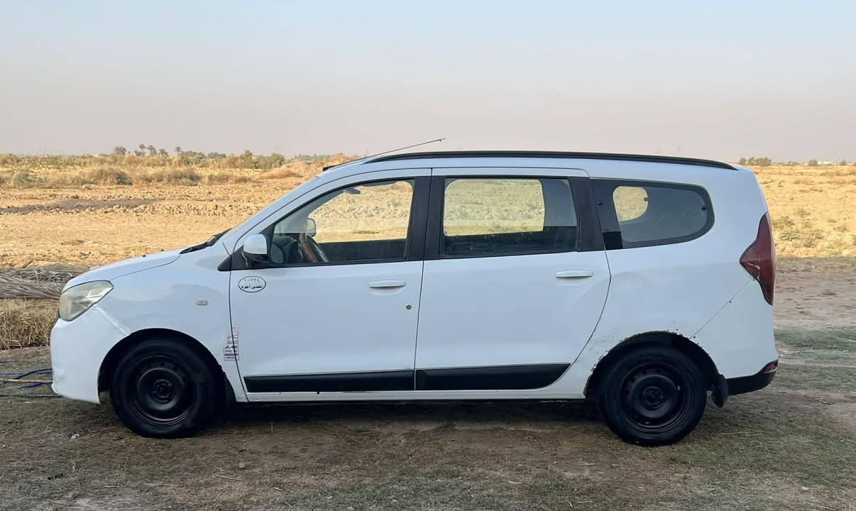 السلام عليكم
#للبيع رينو لودجي مديل ١٤ سياره جاهزه رقم مثنى أجره نظيفه مديل ١٤ سياره جاهزه للأستفسار أكثر الأتصال ب ***********
