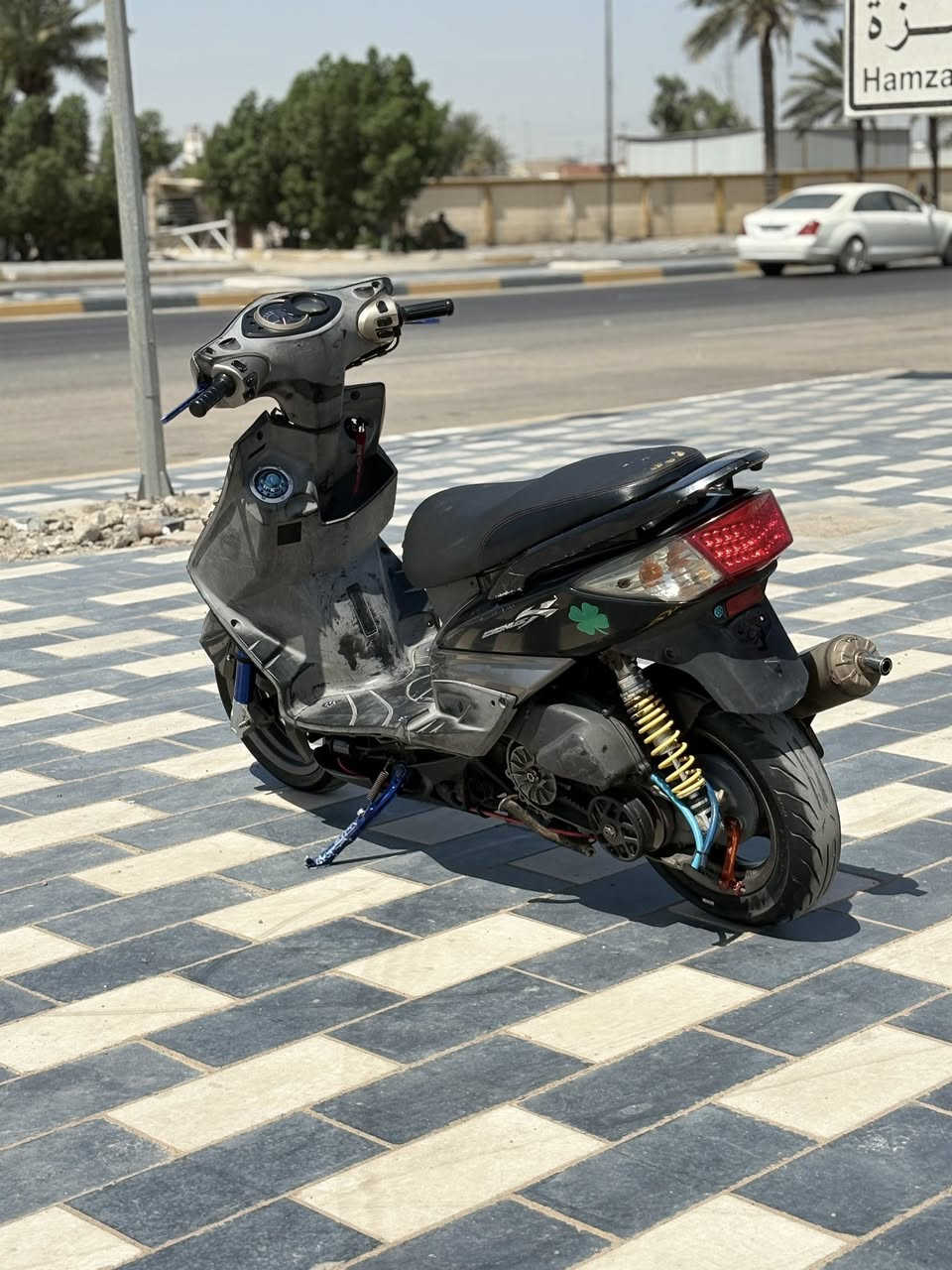 يا الله سلام عليكم شباب سكنس فحل نوزل الدراجه فول خير من الله شلعه معدل اشلع الكاع  او بيهه تزويد 
بيهه كزوز RZ 
او بيهه دبلات خلفيه رياضي
بيهه صدر رياضي
وبيهه فج رياضي RPM RACING
او بيهه يدات بريك رياضي Ncy
بيهه كلجات امامي او خلفي رياضي 
او بيهه فراك رياضي KS
وبيهه تايرات ORILLA 
ملاحضه. الدراجه بدون بجم وترايش : مكاني بغداد مدينة الصدر رقمي *********** :السعر اتصل وتدلل واسف ع الطاله🤍🫶🏾
