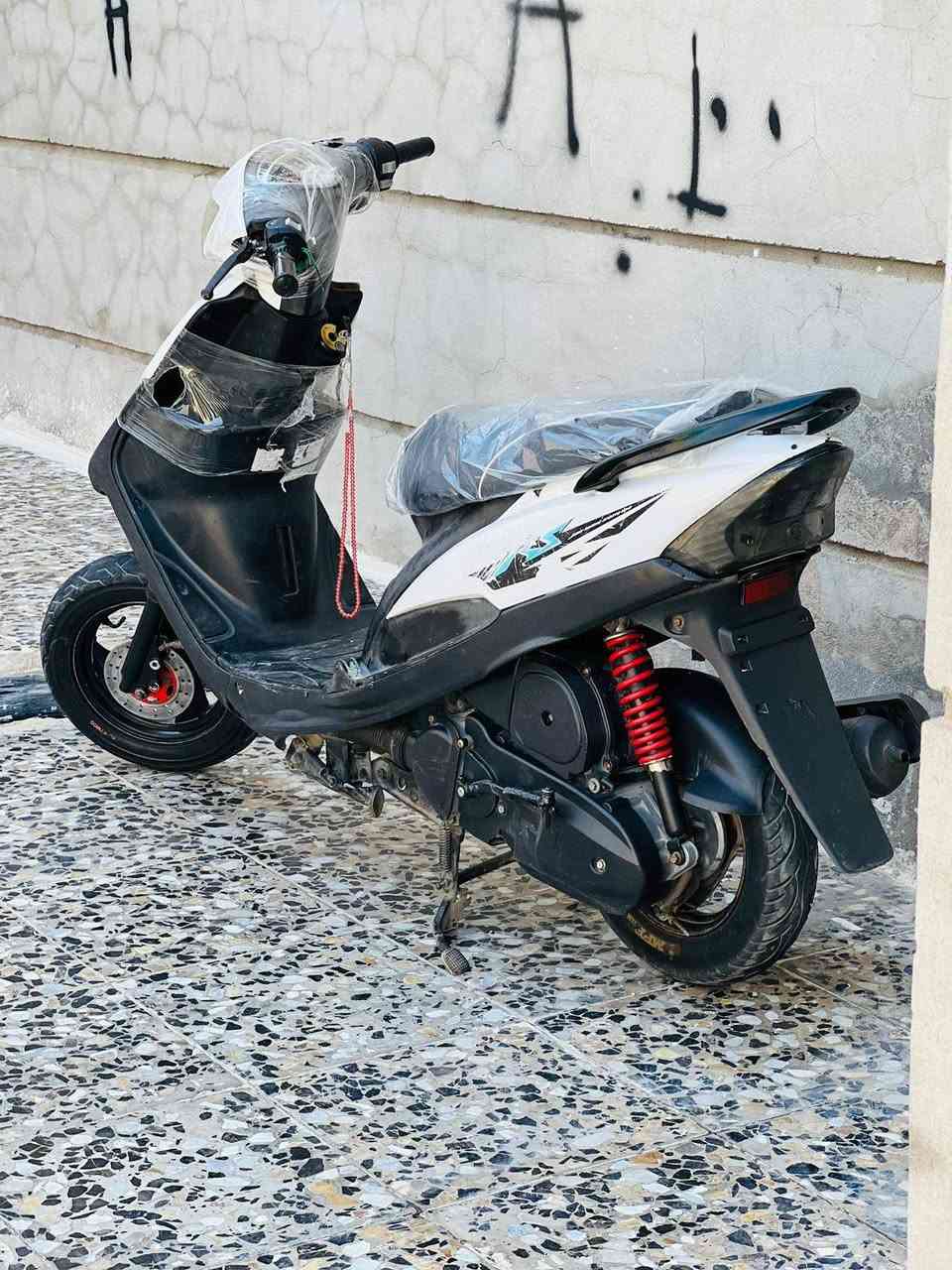 خير من الله نضيفه لدراجه نضيفه
ماكس عدله لمكينه نضيفه شوكت ما تشغل لدراجه نكره سلف حته لو تعوفه اسبوع وترجع تشغله تشتغل عنوان بغداد سعره 750 وبيه مجال انزلك لشراي رقم ***********وتساب وتعال خاص فقط
