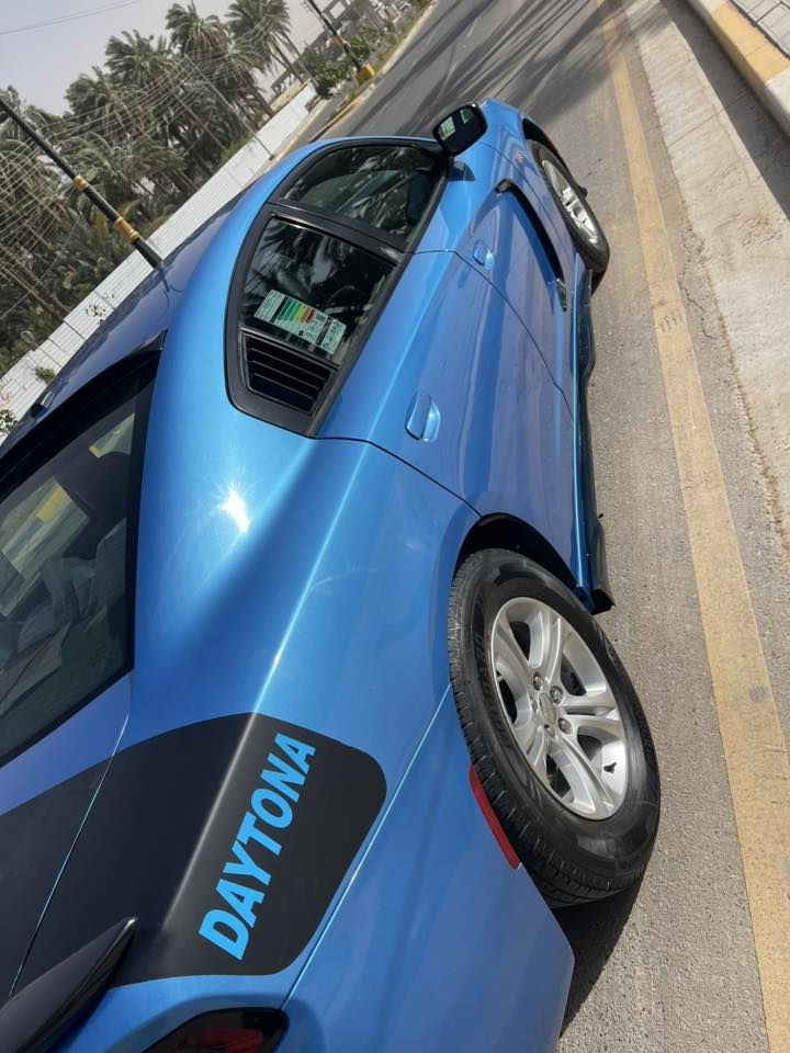 السلام عليكم للبيع جارجر 2019 مواصفات sxt مكينه 3600  6 اسلندر السياره نضيفه جدا ماشيه 106 استخدام شخصي  رقم اربيل تحويل مباشر السياره من امريكا جاملغ امامي  وباب السائق اكلير بنيد محدث بدود دواخل  امبرمج بانزين عادي وحماوه 90 السياره جهازه من كلشي متصرف عليهه ربع دينار السعر 215 وبيهه مجال  مكان السياره كربلاء ***********
