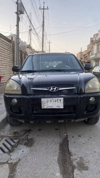 توسان 2009 خليجي رقم بغداد بدون حادث ولا صبغ السعر 116  العنوان بغداد ...