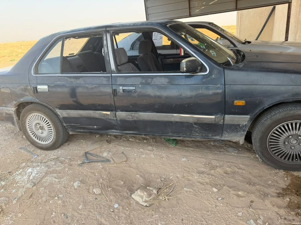 للبيع ويرهم مراوس 
كير محرك بطه 2،5 شرط
كركوك الاماني شرط التحويل 
سياره صدرها بي تعب شويه 
تواير جديد 
للاستفسار
واتس فقط
***********
