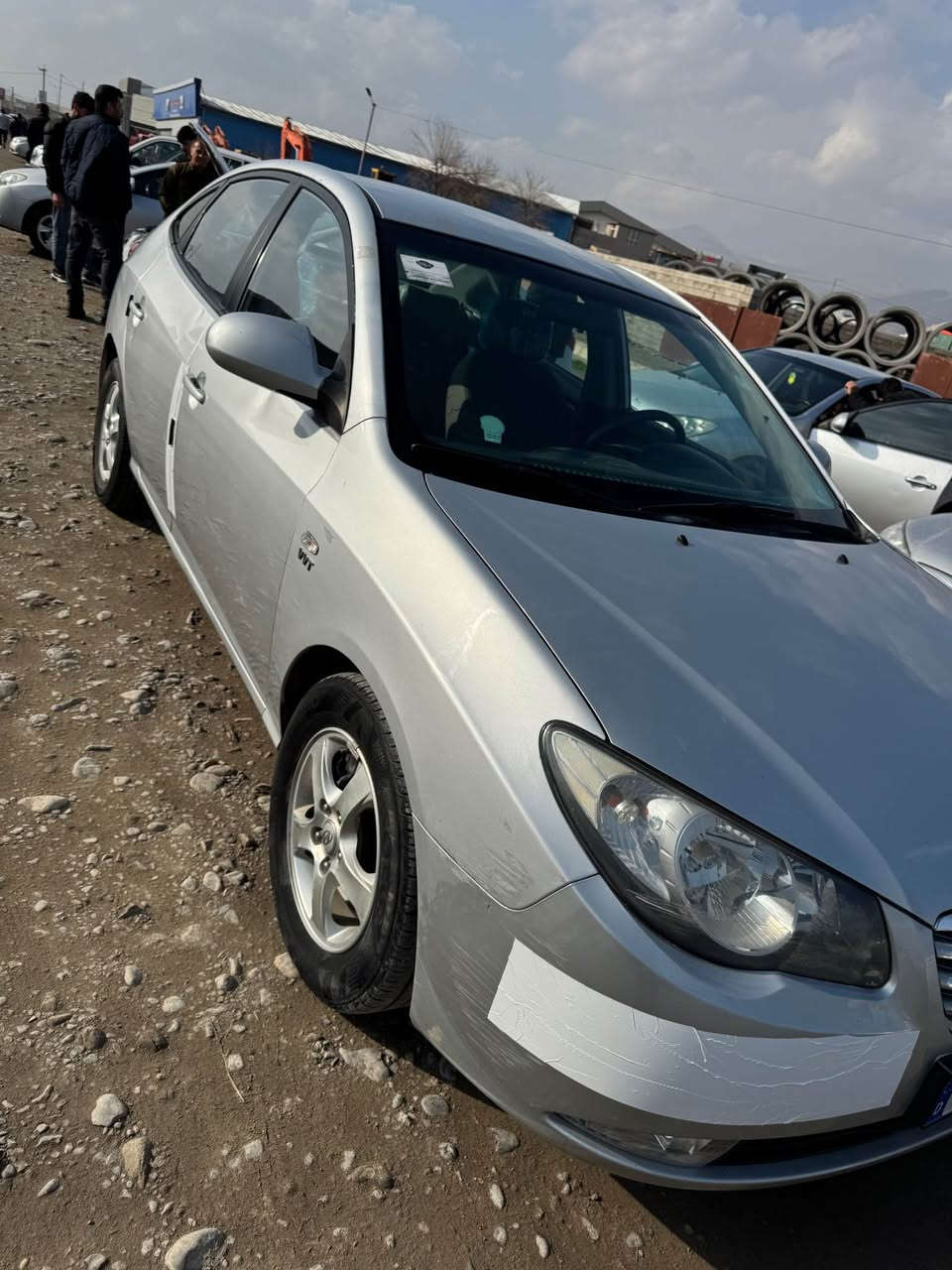 هۆندا ئاڤانتی ٢٠٠٩ ئیکۆ لایت رەش لێزەری 
زۆر خاوێن سەقف و خایس و دەعم بە شەرتە
گێر و مەکینە و تەبرید بەشەرتە
کامل مەسرەف ماڵی دۆست
شوێن چوارقورنە
نرخی ٤٩ گەڵاو کەمێک مەجال
*********** رانية, السليمانية
