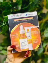 لاروش بوزيه • سيروم فيتامين سي • واقي شمس