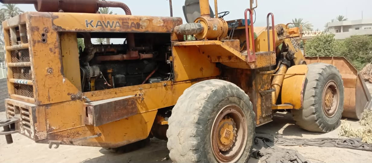 سلام عليكم  للبيع شفل  موديل 82 رقم نينوى اصفر  جاهز عل شغل ***********
