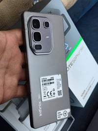 انفنكس نوت 50 برو بلس 5G نضيف جدا استعمال قليل السعر 375 وبيه مجال بسي...