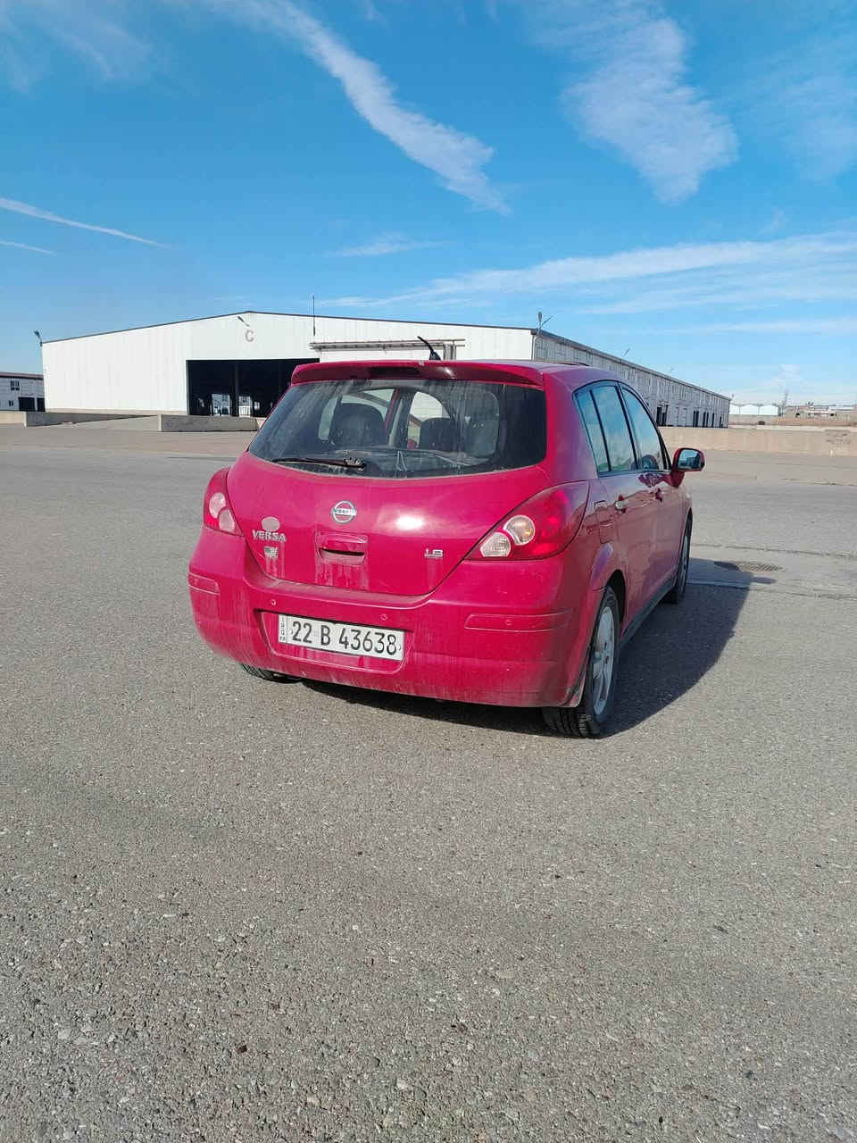 نیسان ڤیرسا مۆدیل2012مەکینە گەورە  سلایت کامیرە حەساس فول گیرو مەکینە تەبریت بەشەرت دینارەکی مەسرەف تیدا نیە  رەقەم سەنەوی نوییە بەناوی خۆمە ٣ پارچە سبوغە ٢ وەرەقە غرامەی لەسەرە بۆت دەگەرینمەوە  نرخی92  وەرەقە *********** أربيل, العراق
