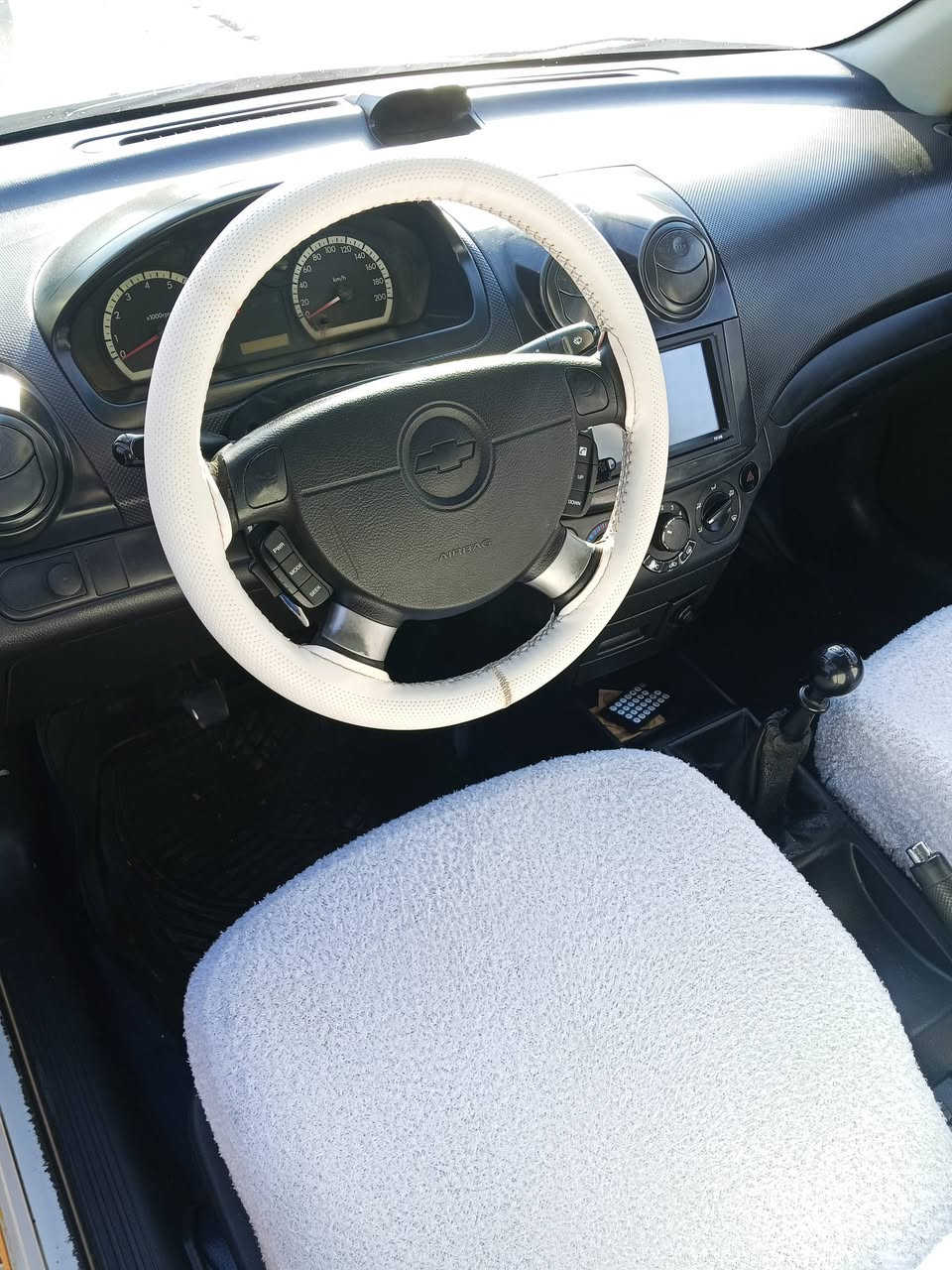 موديل2008سياره جاهز الى اخر حبه صدر تايرات دوشمه نقابه دفتر بنزين شاشه سياره كلش حلو سعر62استفسار***********او***********فقط باب مبدل بلادي
