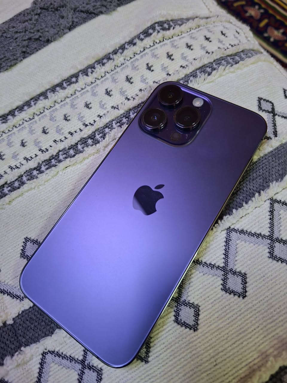 ايفون 14 برو ماكس زلغ مابي بطاريه 83 دبل سيمكارت 
مساحه التخزين 256 للاستفسار راسلني *********** فقط مراسله
