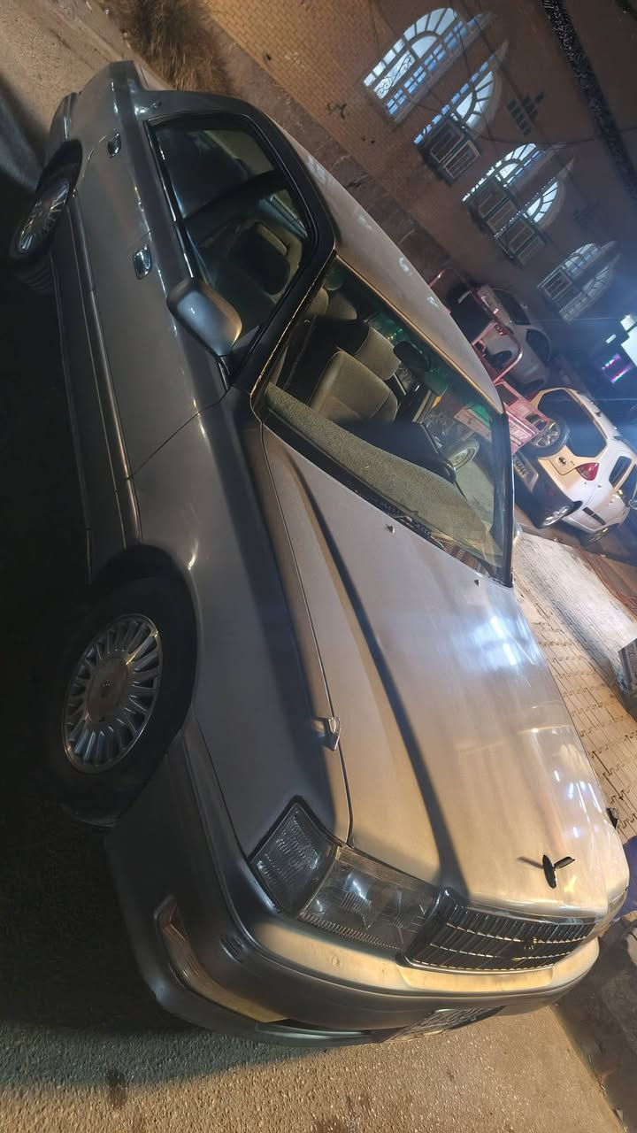 راس ثور موديل ١٩٩٧ رقمه بغداد لون رصاصي كفاله عامه
سعر ب٩٠ وبيه مجال 
مكان النجف قضاء المشخاب 
اتصال على أرقام
***********
