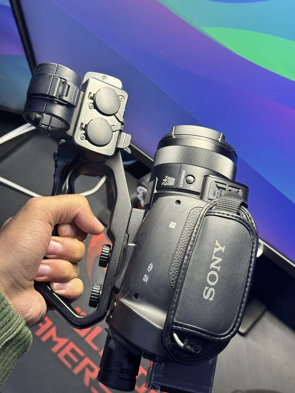 Sony pxw-x70 سوني
كاميرة نظافة جداً عالية الصورة امامك 
السعر 900 دولار مكان بغداد متوفر توصيل 🚚 
تواصل معي خاص للاستفسار اكثر
ملحقات كاملة شاحنة + بطارية + قبق عدسة امامي


**إذا كنت صاحب هذا الإعلان وتريد حذفه لأي سبب، رجاءا أرسل رسالة إلى الدعم الفني**