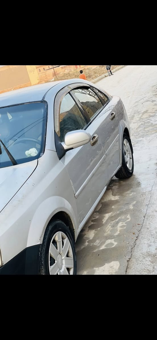 اوبترا 2009 السعر68وبيها مجال قليل
هزه وسنوية منتهي
كابون بيها 
صبغ البوند والجاملغ الامامي بدون دواخل 
وبيها ملاحظات 
البوند قلب مرة عل جام وصار بخص بالسقف والبوند 
الدوسه بيها ضربة موضحه بالصور
التبريد ثلج 
كير ومحرك شرط


**إذا كنت صاحب هذا الإعلان وتريد حذفه لأي سبب، رجاءا أرسل رسالة إلى الدعم الفني**