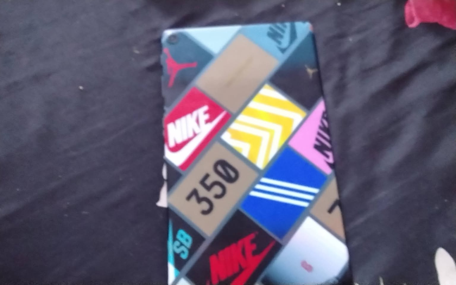 السلام عليكم عندي ايباد جلكسي تاب اي سامسونج
ذاكره 32
شراي خاص 
***********
