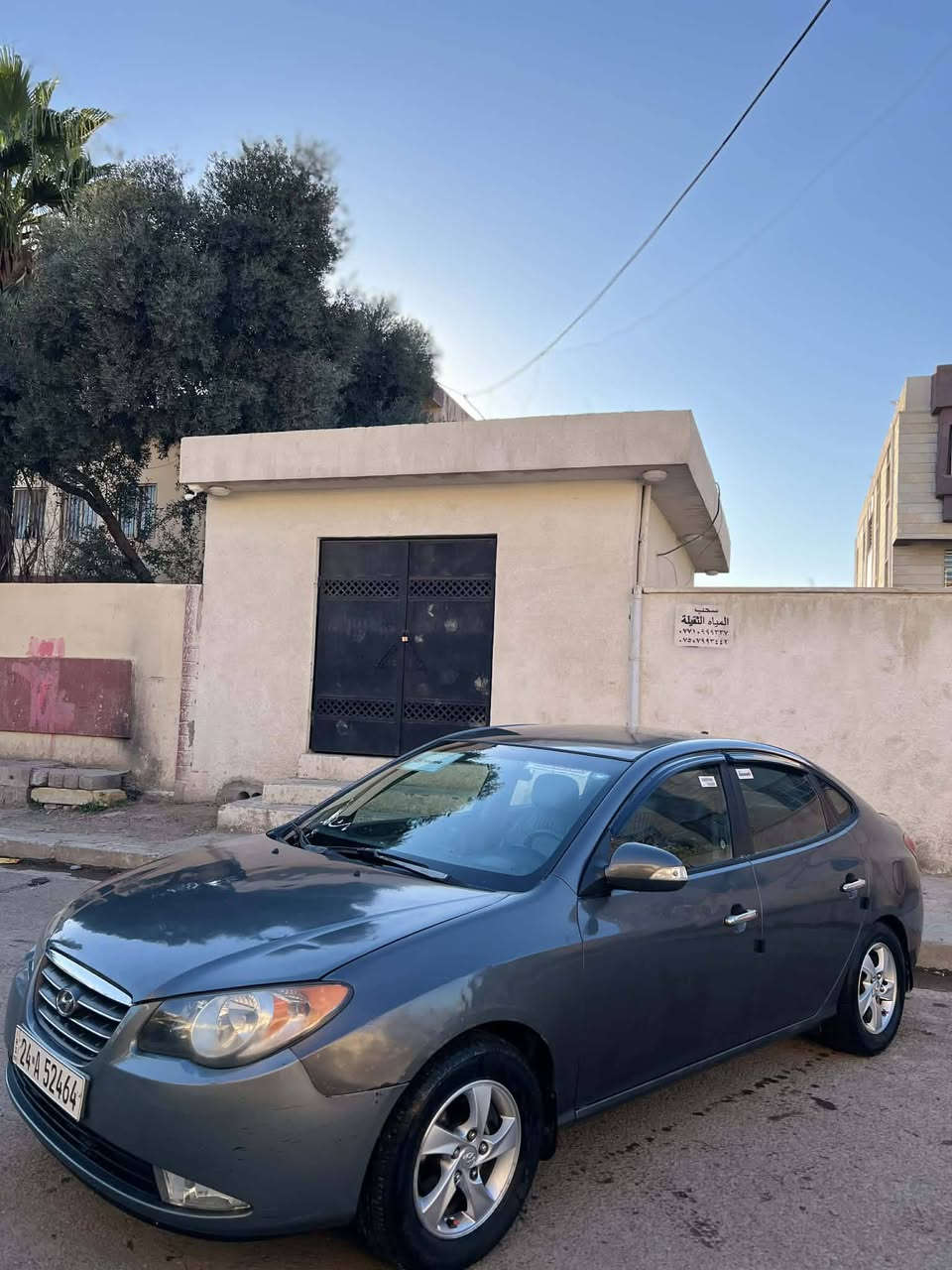 السلام عليكم سياره الانتر للبيع 2009محرك 16 مكينه كير شرط شرط الوكاله والتحويل بدون ضرر ثلاث قطع صبغ فقط بدون معجون فقط بخه سيار أحل من الصور السعر 100 وبيها مجال رقم الهاتف ***********
