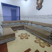 ديوان للبيع ب 175 07771734067