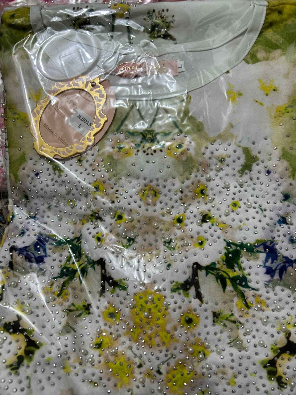 دراعة تجنن مشغول لولو وستراس متوفره بعدة الوان كل القياسات السعر ٣٥ كمية محدودة


**إذا كنت صاحب هذا الإعلان وتريد حذفه لأي سبب، رجاءا أرسل رسالة إلى الدعم الفني**