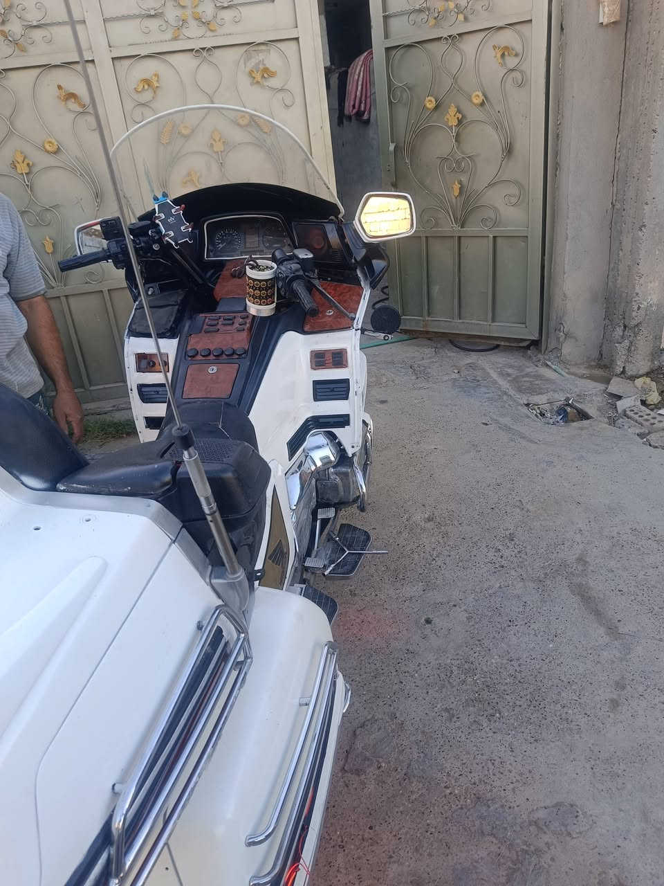 السلام عليكم مراوس بكولدن موديل 88 رقم ديالى انكليزي
***********
