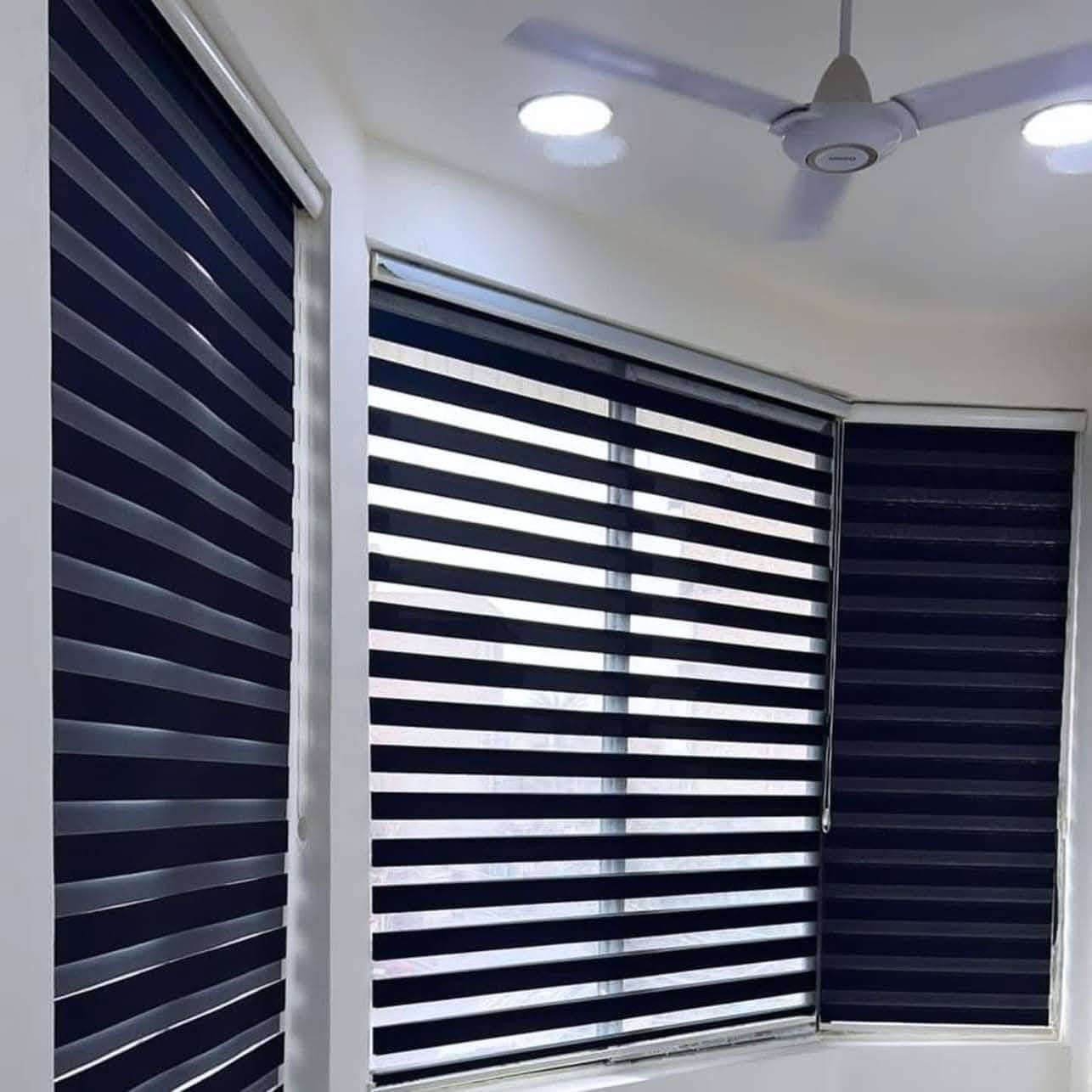 ستائر زيبره تركي تفصل حسب الطلب والقياس 
للحجز والاستفسار على الواتساب 
***********
