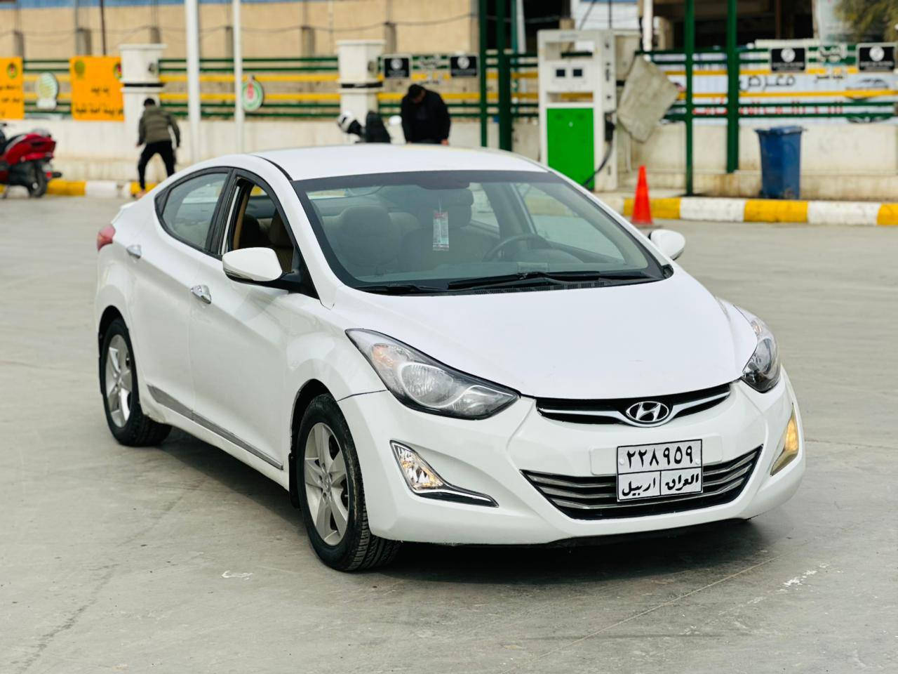 مكينه 1600
جاهزه مابيها نقص
صدر امامي خلفي/تبريد/تخم تاير/دواخل جدد
بيها قطعتين كلير وقطعه صبغ بدون دواخل سونار مرفق بلمنشور
مكان السياره واسط الصويره
السعر 89 وبيه مجال قليل ***********
