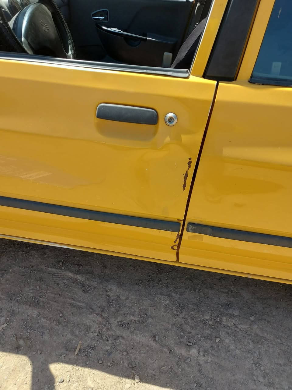 السلام عليكم سايبا ١٢ للبيع  باسمي شواصي مكفوله مابيها ضربه بيها طخه باب السايق وخشم الجاملغ موضحات غيرهن ماكو سعرها ٣٢ وبيها مجال مكاني بغداد الغزالية
***********
