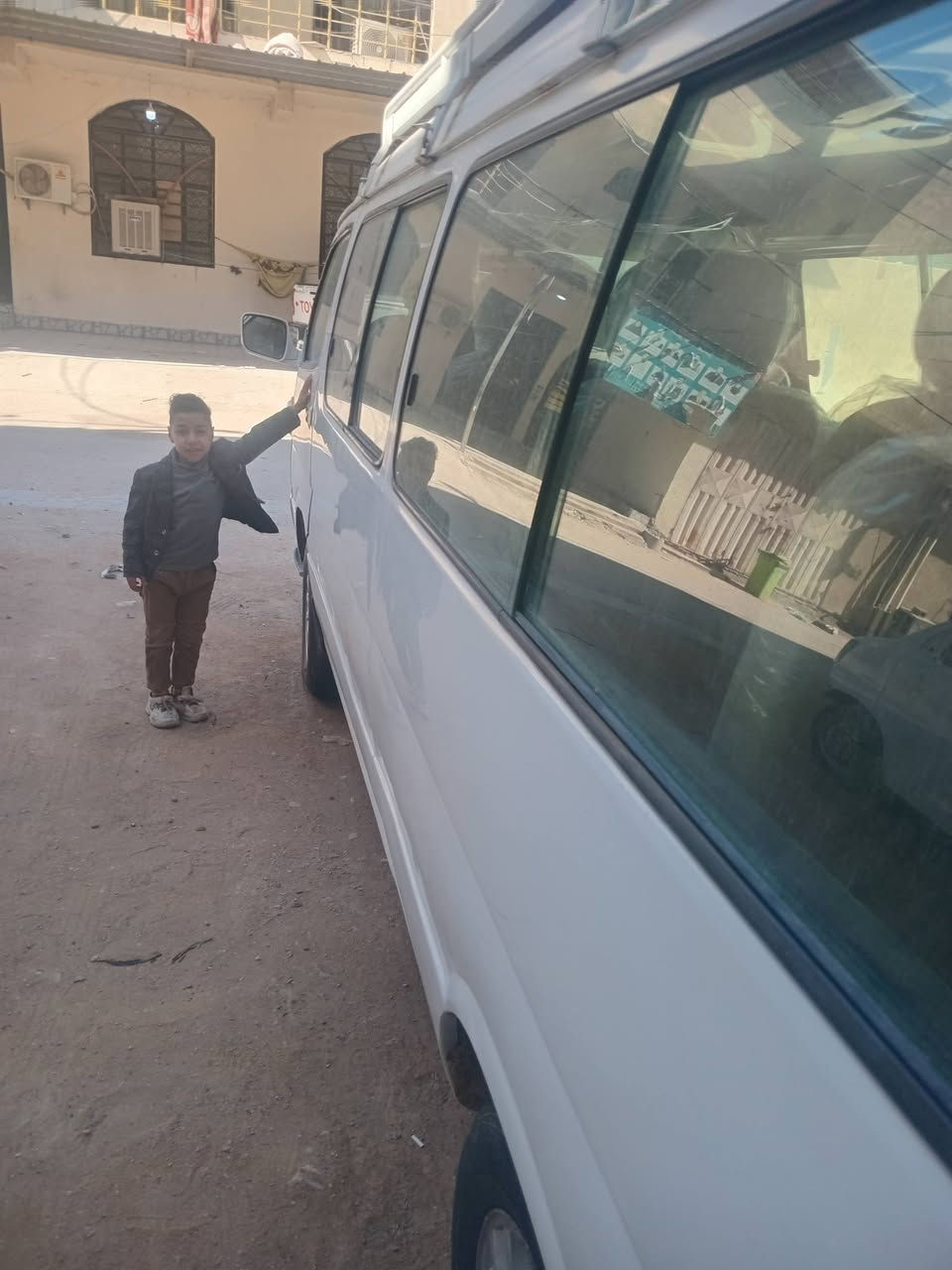 السلام عليكم  موديل ١٥ حرة وكالة عامة بأسمي مراوس بريجو منغولي شرط النظافة سعر ٨٥ ورقة رقمها بصرة عنواني كربلاء


**إذا كنت صاحب هذا الإعلان وتريد حذفه لأي سبب، رجاءا أرسل رسالة إلى الدعم الفني**