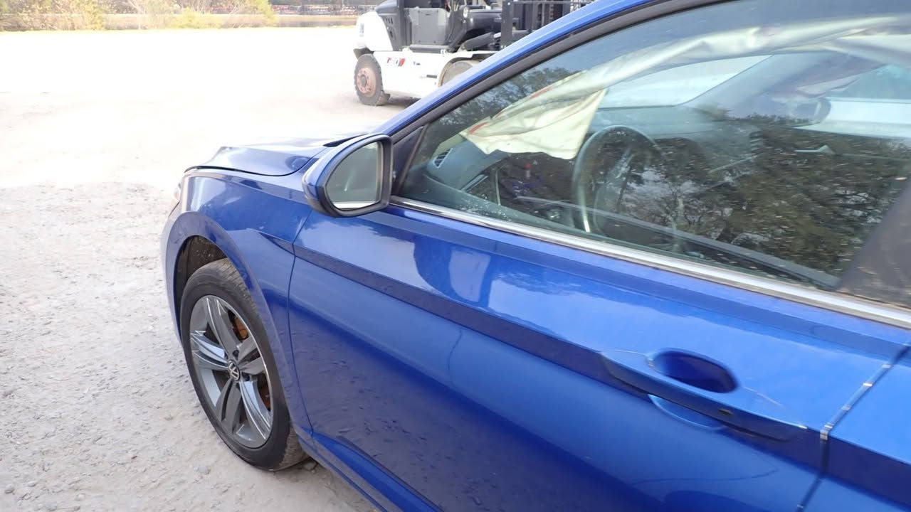 السلام عليكم
جيتا 2024 وارد امريكي
مدة الوصول الئ دبي 2/15 
الحادث كما موضح بالصور
للاستفسار الاتصال ***********
