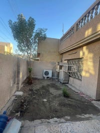 بيت للبيع مساحه ٢٠٠ متر مسلح طابو صرف قاط واحد الواجهه ١٠ النزال ٢٠ صا...