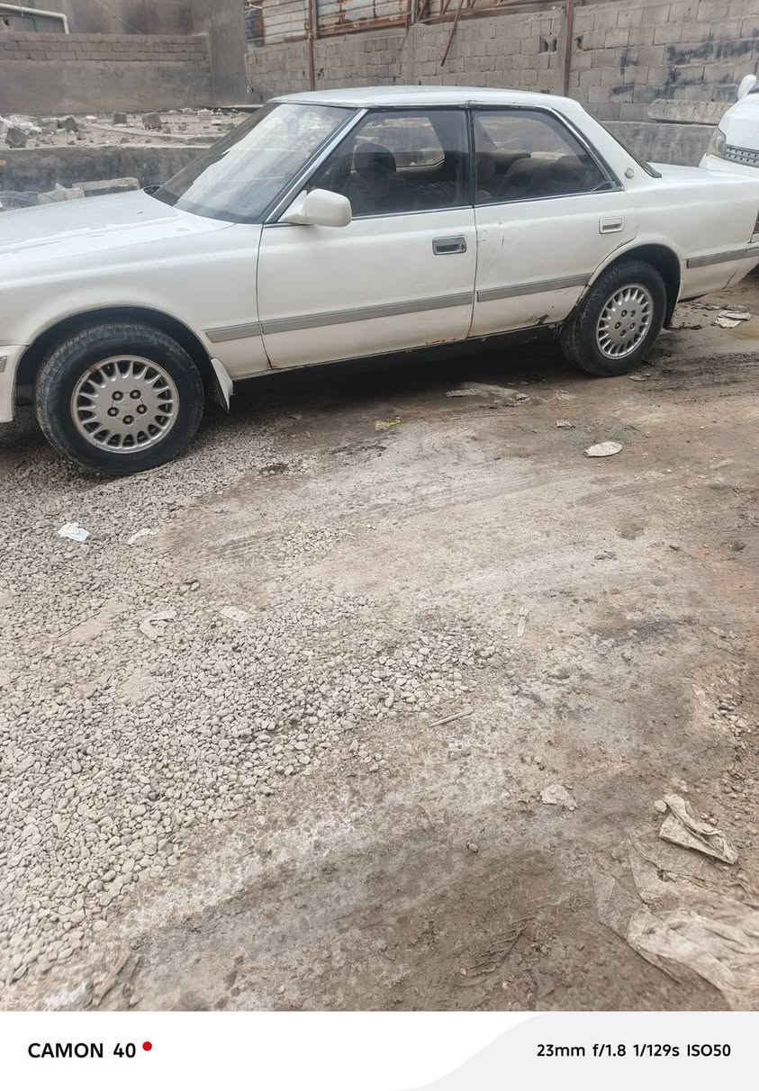 شيزر كصيف مكينه ونجي مكينه كير حداديه خير من الله تبريد شغال مصبوغه عام بيهه بارد بصفحت سايق باب لورا رقم بصره تحويل مباشر سنويه منتهيه لغايه 2021 سعر ٣٣ و بيهه مجال مكاني البصره ***********
