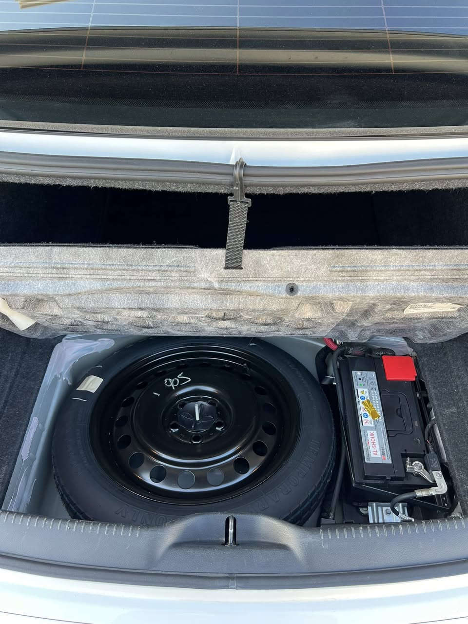 اوباما 2019 s كلين تاتيل مكفوله من الصبغ حته الدعاميات وارد كندي الدعاميه نفسه ماشيه 80 سونارها موجود بل منشور 
***********
رقم مميز 
تشغيل عن بعد 
حساس امامي خلفي 
رادار 
اشاير بل مري 
المري قلاب 
الايت الامامي متحرك 
بردات خلفيه 
كشنات حضن 
تتفئه تبريد كشنات خلفيه اماميه  
السياره باسمي فول ما عدى البنوراما
