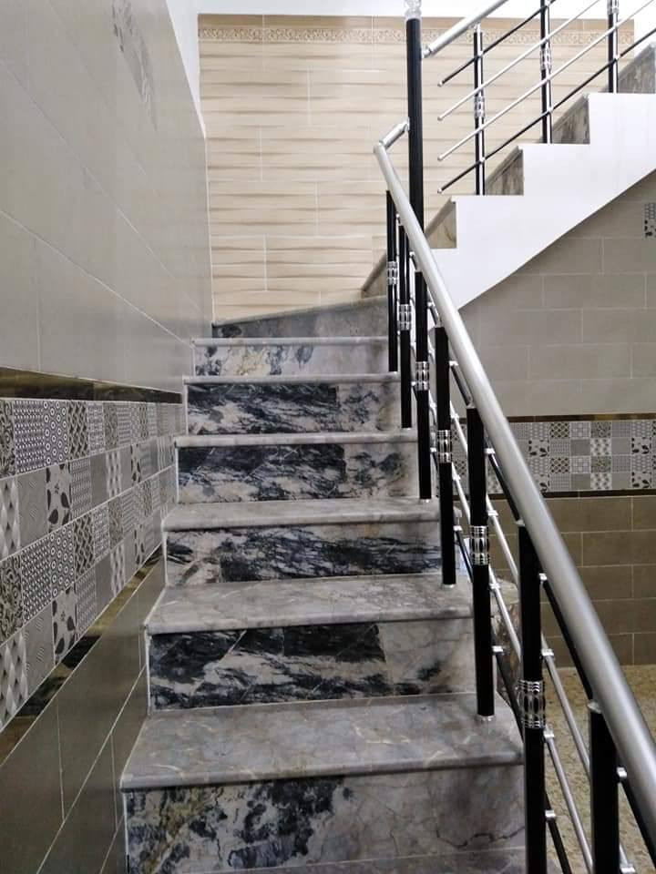 الموقع مربع ٤الاف اول مربع قريب ع سريع حلة بغداد قبل قوس واول فرع من شارع ٣٠. طابق واحد يحتوي على غرفة نوم واحدة ومطبخ وحولي ومناور ثنين خلف و صفح واستقبال وسطحين
الاستفسار ع رقم ***********
