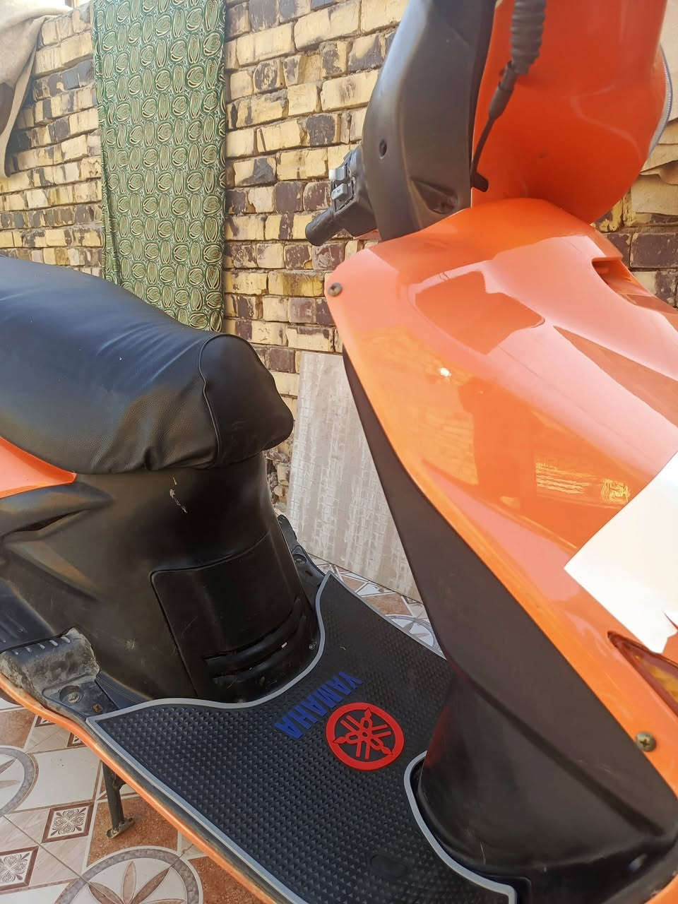 سلام عليكم دراجه فراشه فحل البيع مكفوله سلف هندر كلشي شغال مكينه مكفوله من شلعه معدل فول كهربائيات كلها شغاله الي يريد يتصل على الرقم *********** وبيه خير يدلل السعر 350 وبيه مجال
