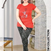 ملابس • متوفر كميات