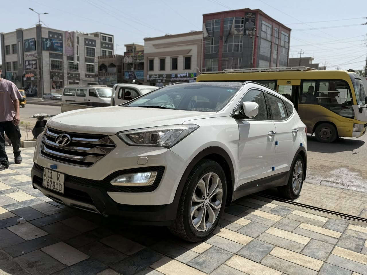 للبيع  سنتافيه مديل 2014 خليجي ماشية 97 الف  مكفول بيها نص  جاملغ خلفي ودعمية فقط موصفات فول لفول 1/1 مكينه 6 مكينه كير برغي ممفتوح بيهن عله وضع الشركه سياره كلشي بيها شركه كامله مكمله سياره جديده بمعنى الكلمه تخم تاير جديد صدر امامي خلفي جديد سبع اراكب ٣ قطع تبريد بصمه بنورامه رقم بغداد مكاني بغداد الشعب رقمي☎️ *********** سعر تصل وتدلل
