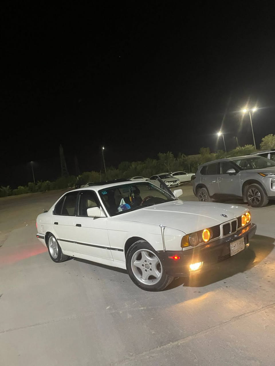 السلام عليكم
بيام 525اصل مكينه بلاد مفتوح25كير عادي 
مكينه وكير جدد ومنضومه مل مي جديده منضومه بانزين كله جديده حته ارفيو جديد 
مراوس او بيع ***********
