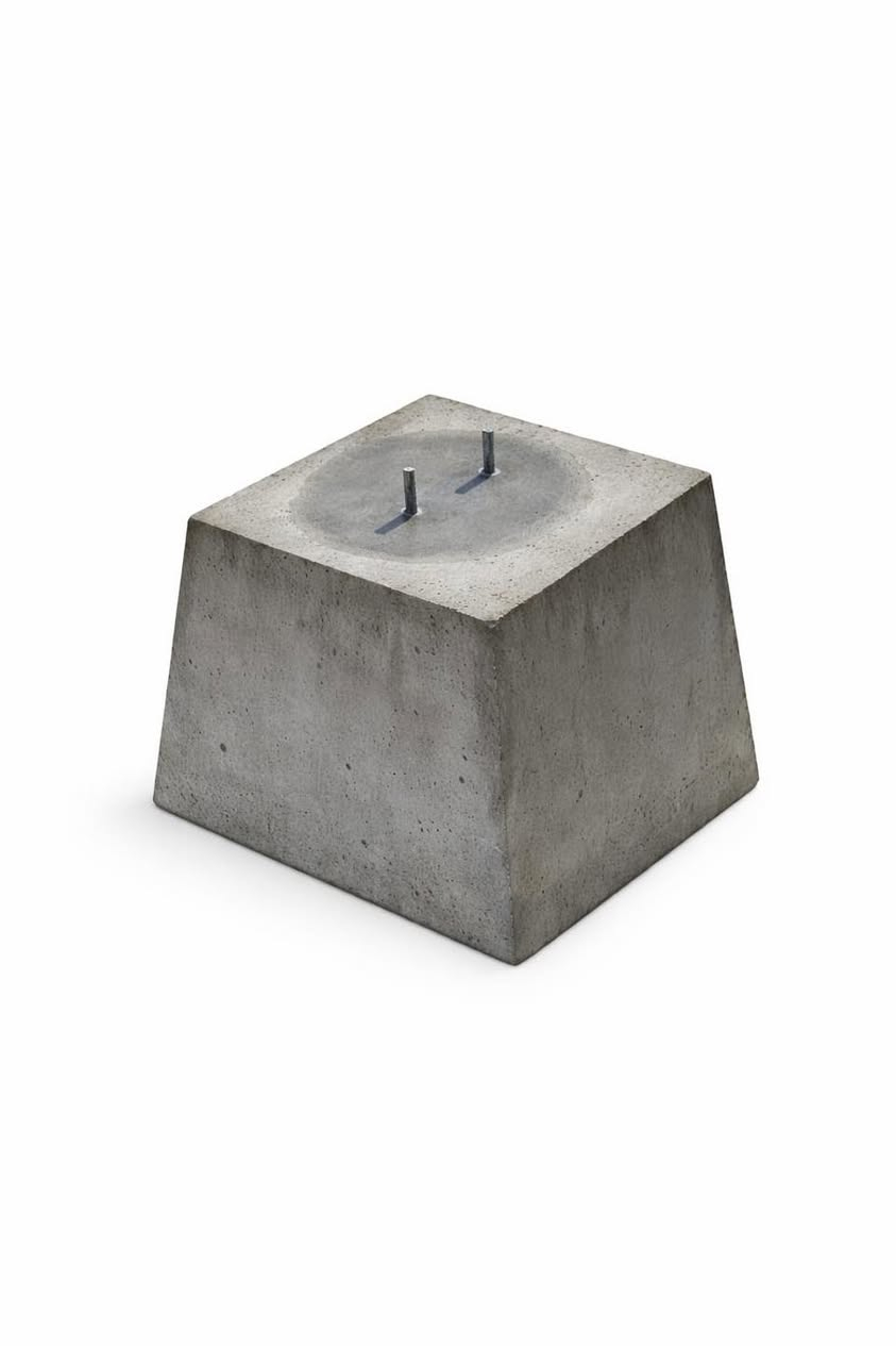 ☀️ POWER SECURITY | الجودة والقرار الثابت
صبات خرسانية (قواعد تثبيت) جاهزة - الحل الأمثل والآمن لتثبيت هياكل منظومات الطاقة الشمسية بضمان الاستقرار التام.

• ✅ تنوع الأوزان: متوفرة بوزني (60 كيلو) و (45 كيلو) قياساً، مع إمكانية توفير أوزان أكبر حسب الطلب والمواصفات الخاصة بمشروعكم.

• ✅ تصميم متين: مزودة ببراغي تثبيت علوية دقيقة لسهولة ربط القواعد المعدنية.

• ✅ مقاومة للعوامل الجوية: خرسانة عالية القوة تتحمل الرياح والظروف الخارجية القاسية.

💰 قائمة الأسعار:
• وزن 60 كيلو: 10,000 دينار (وللجملة 9,500 دينار).
• وزن 45 كيلو: 8,000 دينار.

ثبّت منظومتك بذكاء.. اطلب الكمية التي تحتاجها الآن!
***********
