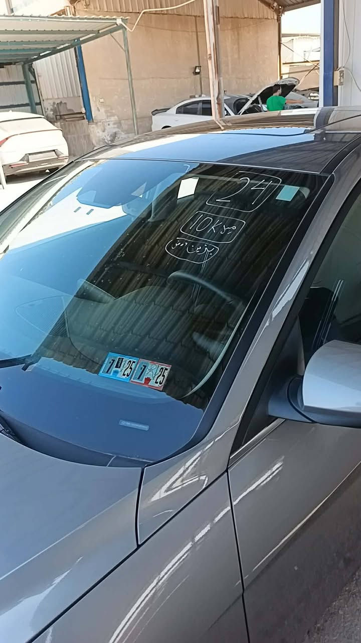 السلام عليكم. الانترا 2024.
فول مواصفات . دخول جديد .
ماشيه 19 الف فقط 
بدون حادث . 
رقم فحص بسمي .
مكان السياره بابل مركز ..... تفاصيل اكثر والسعر خاص ..
***********
