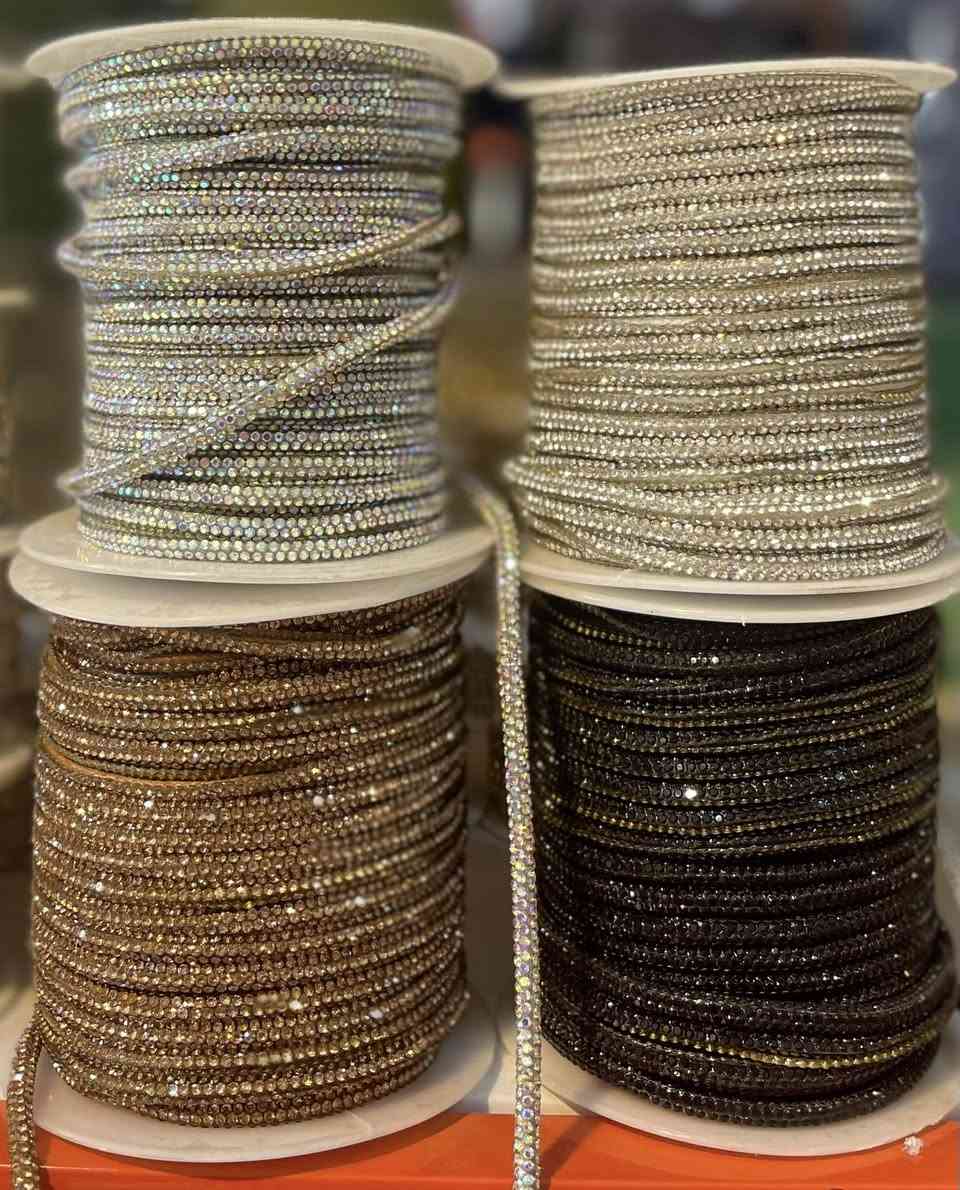 مسرة فن 

📍عنوان المحل بغداد شهداء السيديه قرب اسواق اوسي 

توجد خدمة توصيل 
***********
5000بغداد 
6000محافظات 
متواجدين داخل المحل من الساعه 10 صباحاً الى الساعه 10 مساءً 🕰️

اتنورونا🤍

حساب على الإنستغرام (fn_ma
