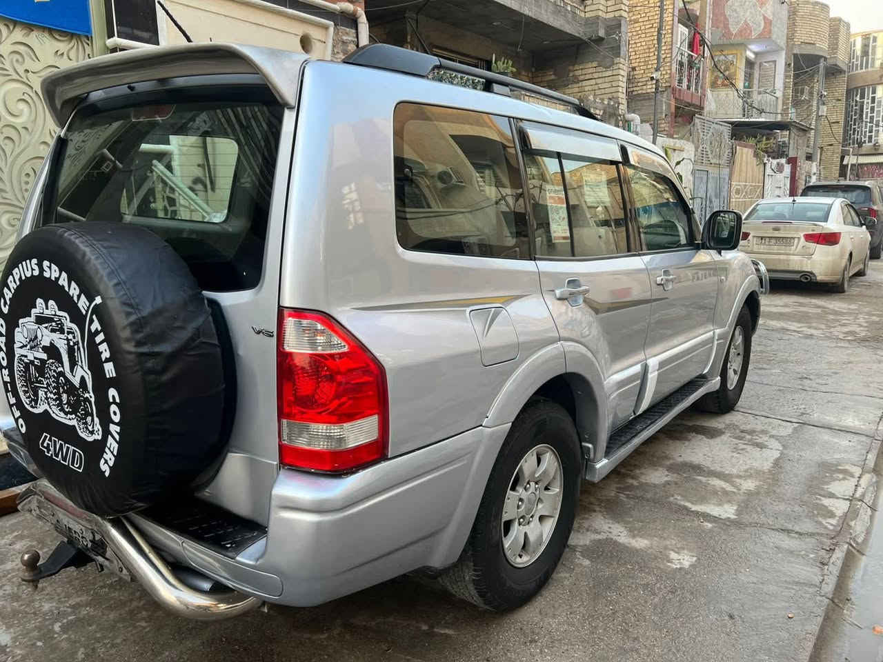 باجيرو 2007سياره حلوه وجديده مكفوله السعر 95 مكاني الامين -‪0771 471 0699‬
