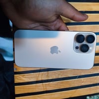 آيفون ١٦ برو ماكس • ضمان سنتين • بطارية ١٠٠