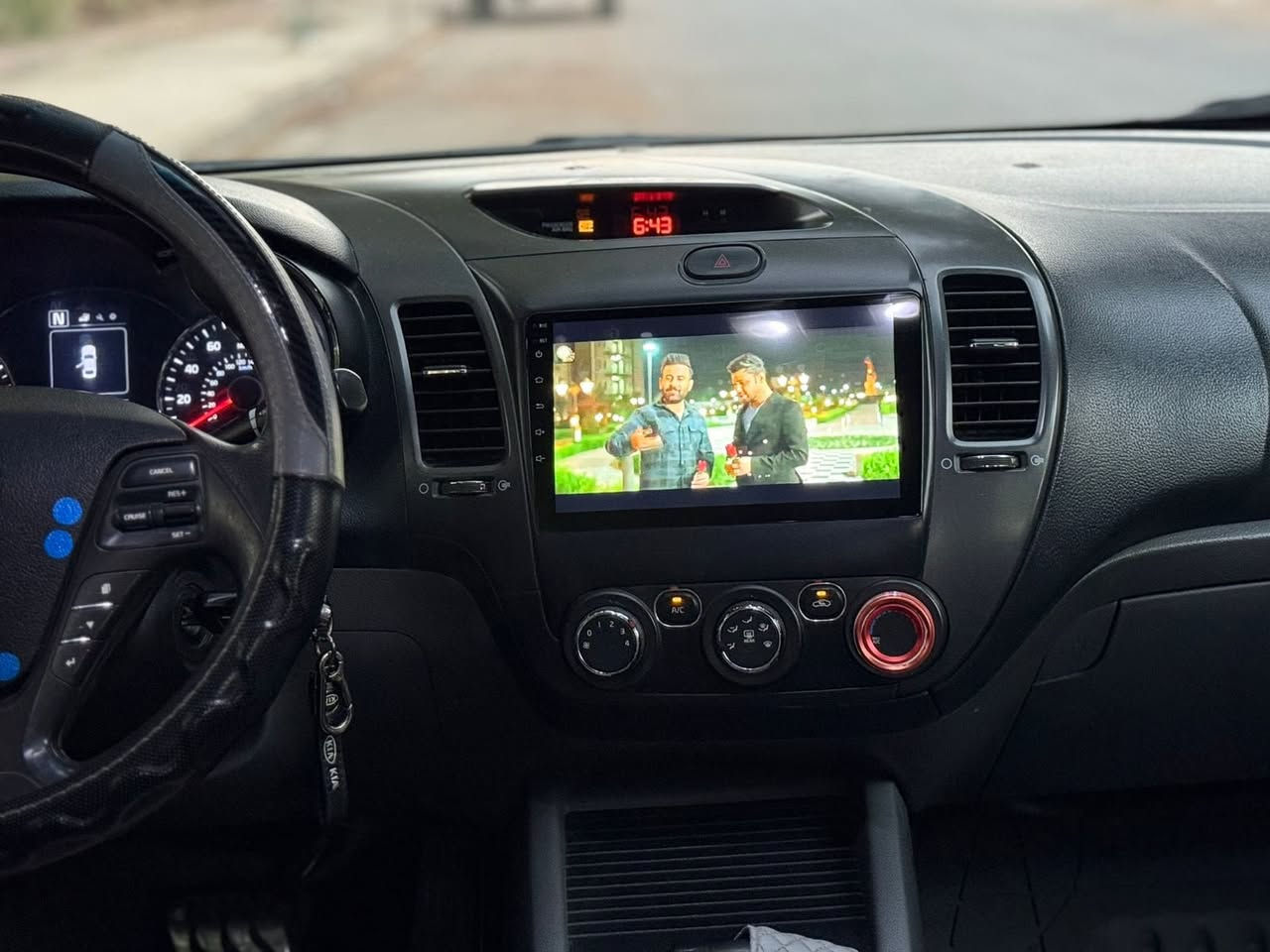 السلام عليكم كيه فورتي واراد امريكي 2017حادثها بنيد وقماره  وبلعراق باب مصبوغ    انضمة قياده ايكو وسبورت سياره حلوه   سورنار بلمنشور 
ونضيفه مكينه  2000  سعره107 قفل مكاني بغداد الزعفرانيه رقمي ***********
