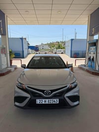 كامري SE • ٢٠٢١ • ٦٦٠٠٠ كم