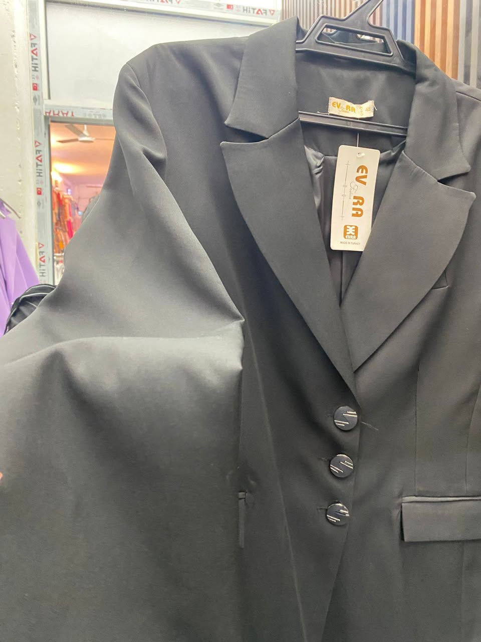 ستر نسائية بتصاميم أنيقة وخامات مريحة ومتوفر جميع القياسات والالوان داخل ازياء افنان


**إذا كنت صاحب هذا الإعلان وتريد حذفه لأي سبب، رجاءا أرسل رسالة إلى الدعم الفني**