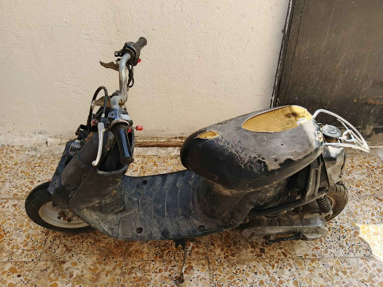 سلام عليكم 
دراجه للبيع 
طفت ما شتغلت 
سعر 60
للسفسار ***********
