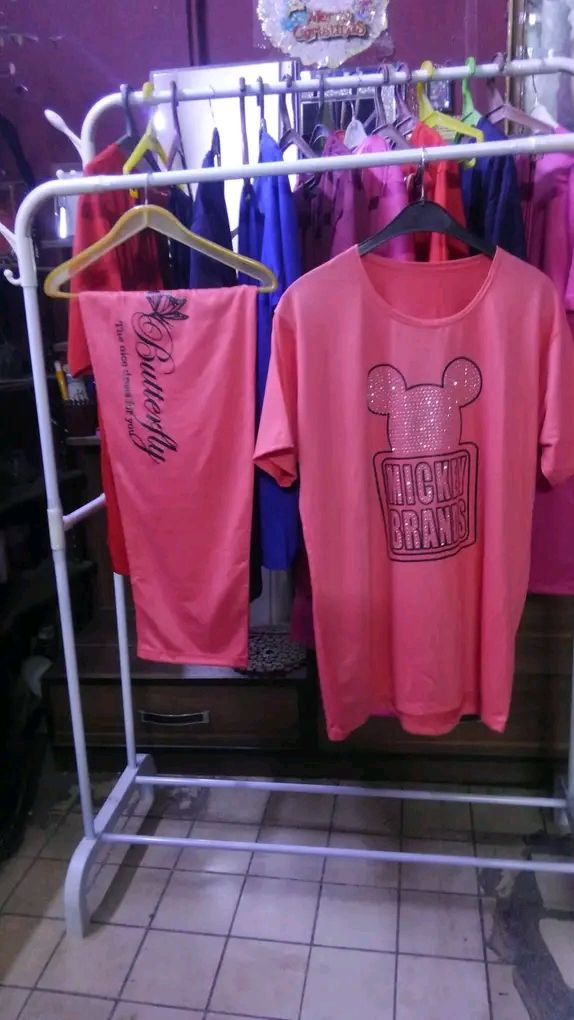 السلام عليکم من رخصة الادمن يوجد تراکات نساٸي جديد للبيع الحجز على ويتساب الرقم *********** يوجد توصيل شارع حيفا والمناطق المجاورة عنوان المحل شارع حيفا المجمع السوري مقابيل القصر وصدامية الکرخ عمارة 13 جوار اسواق البرکة نفس المامر الباب الماروني علی اليسار حبايب ارفعولي المنشور بکلمة ياالله يارزاق وشکرا
