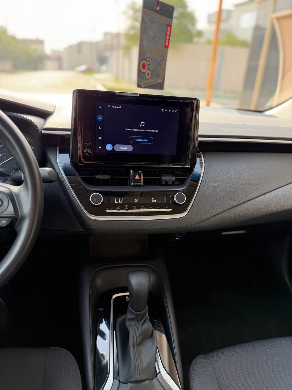 ماشيه٥٠٠٠mi
مواصفات
رادار امامي
لايت زينون
اوتو هولد
هاند بريك بصمة
كامره دوار
شاشه كبير
شاشه تدعم كاربلاي
وباقي مواصفات ال leالمعروفة
ضررها بوند بدون دواخل ايرباكات سستم
السعر ١٤٥$وبي مجال
وباقي شهرين تقريباً على الترقيم
للتواصل *********** وبي واتساب موصل, نينوى
