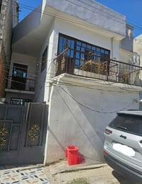 دار للايجار • بيت للايجار • ايجار • ١٠٠ متر • ٧ نيسان • بعقوبة • طابقي...