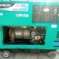 مولدة كاتم • ٢٠ أمبير • نظيفه