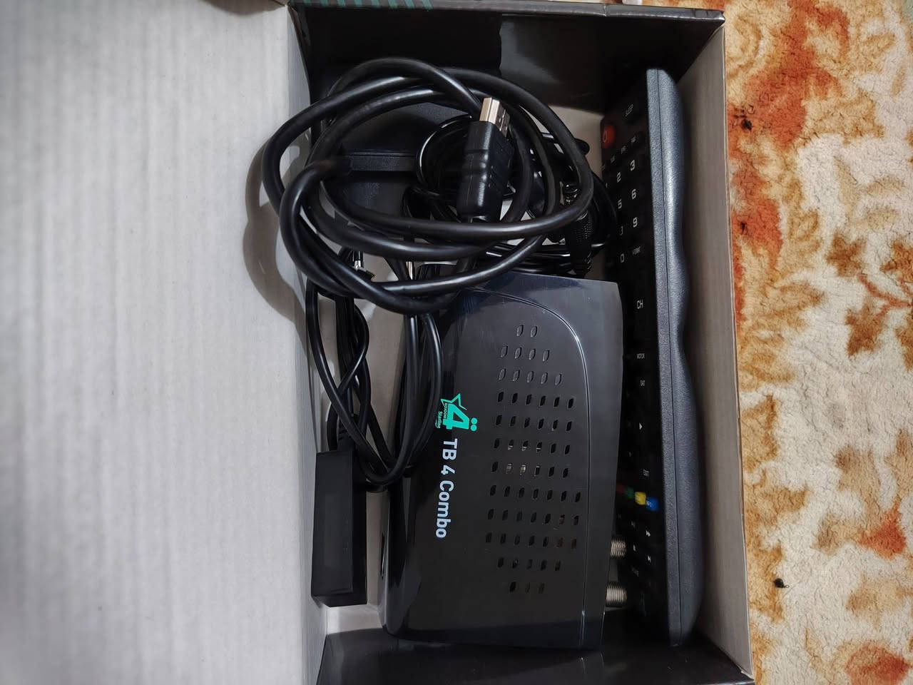 سلام عليكم. اخوان منضومه كامله قناه الرابعه اخر اصدار البيع استخدام شي قليل جدآ البيع السعر 60  وبيها ماجل بصيط الطيبين.. العنوان المحمودية رقم الهاتف *********** بيه واتساب توفيق الجميع
